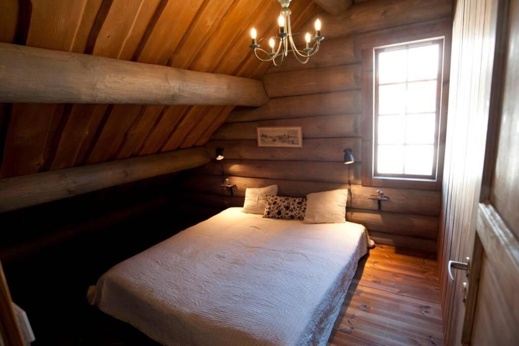 Log Cabin In Nature - Situated In Trillevallen- Are Undersaker Bagian luar foto