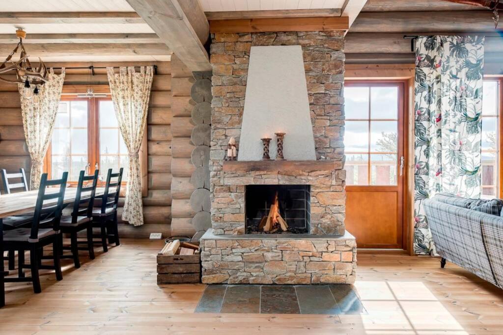 Log Cabin In Nature - Situated In Trillevallen- Are Undersaker Bagian luar foto